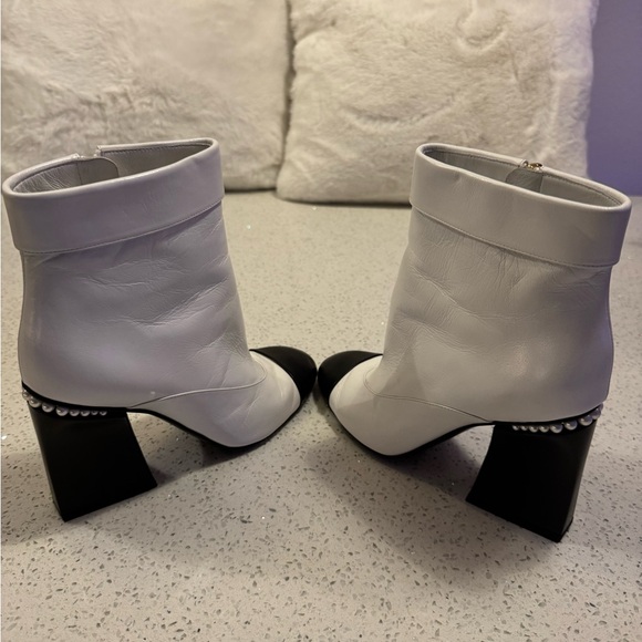 White and Black Leather Ankle Boots - Picture 3 of 7